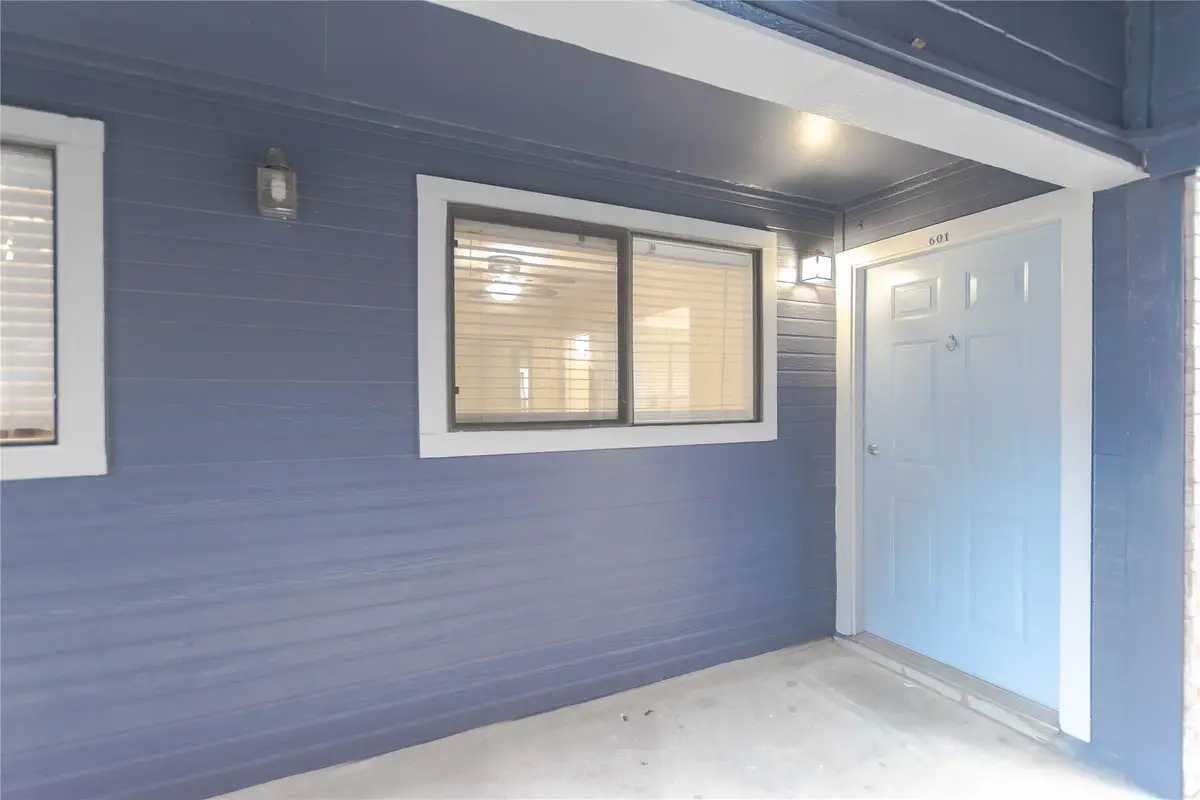 2500 Burleson Rd #601, Austin, TX 78741 - Image #1