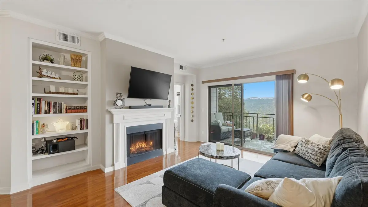 6000 Shepherd Mountain Cv #917, Austin, TX 78730 - Image #1