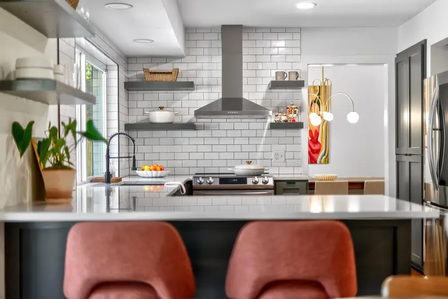 2502 Comburg Castle Way, Austin, TX 78748 - Image #2