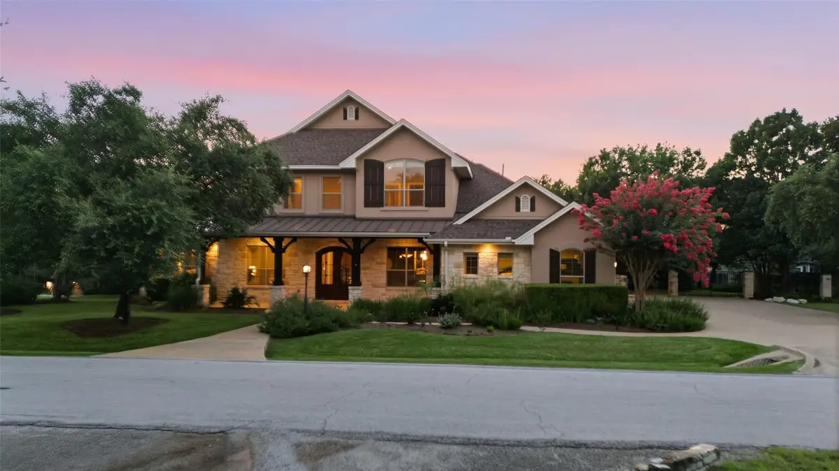 212 Malabar St, Lakeway, TX 78734 - #1