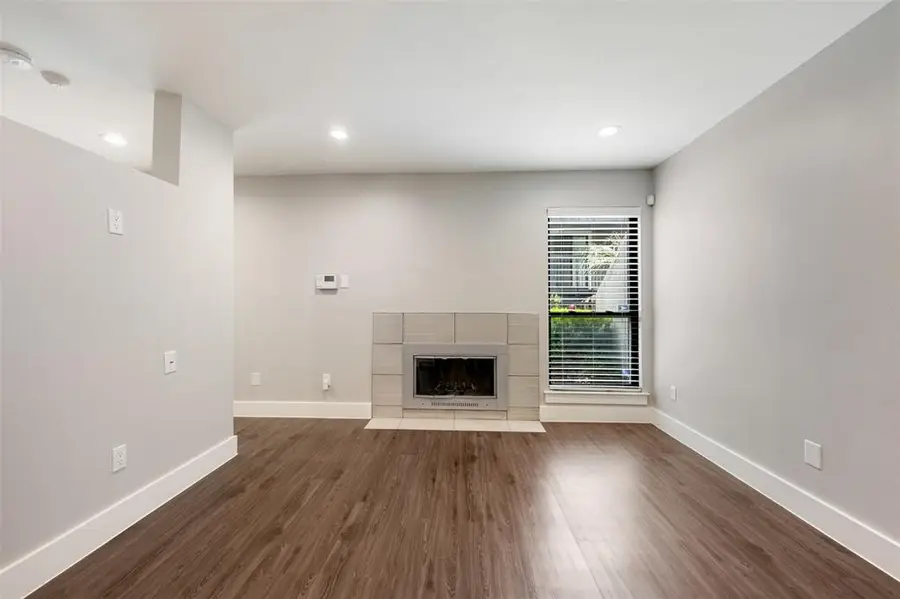 935 La Posada Dr #115, Austin, TX 78752 - #2