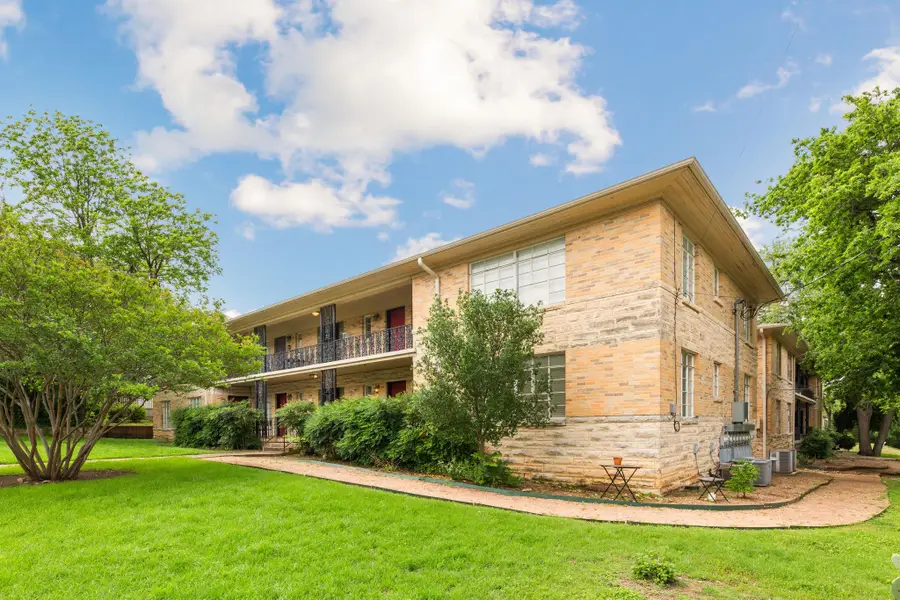 301 E 34th St #107, Austin, TX 78705 - #3