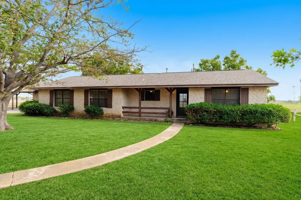 15 Brenda Ln, Round Rock, TX 78665 - #1