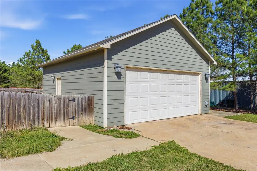 109 Bonham Ln, Paige, TX 78659 - #3