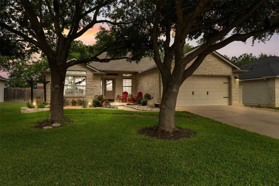 30310 Bumble Bee Dr, Georgetown, TX 78628 - Image #2