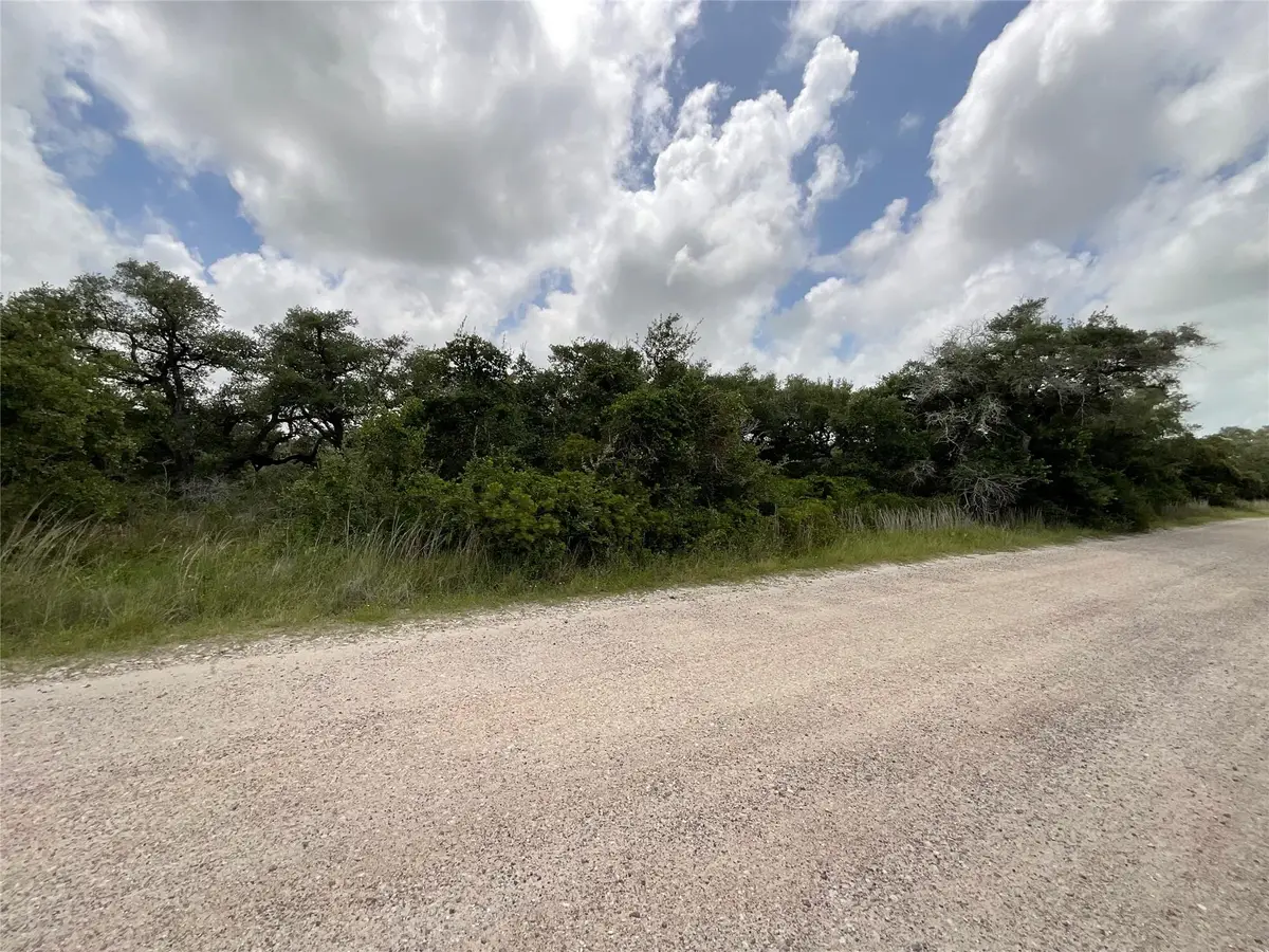 342 Whispering Woods Dr, Rockport, TX 78382 - Image #1