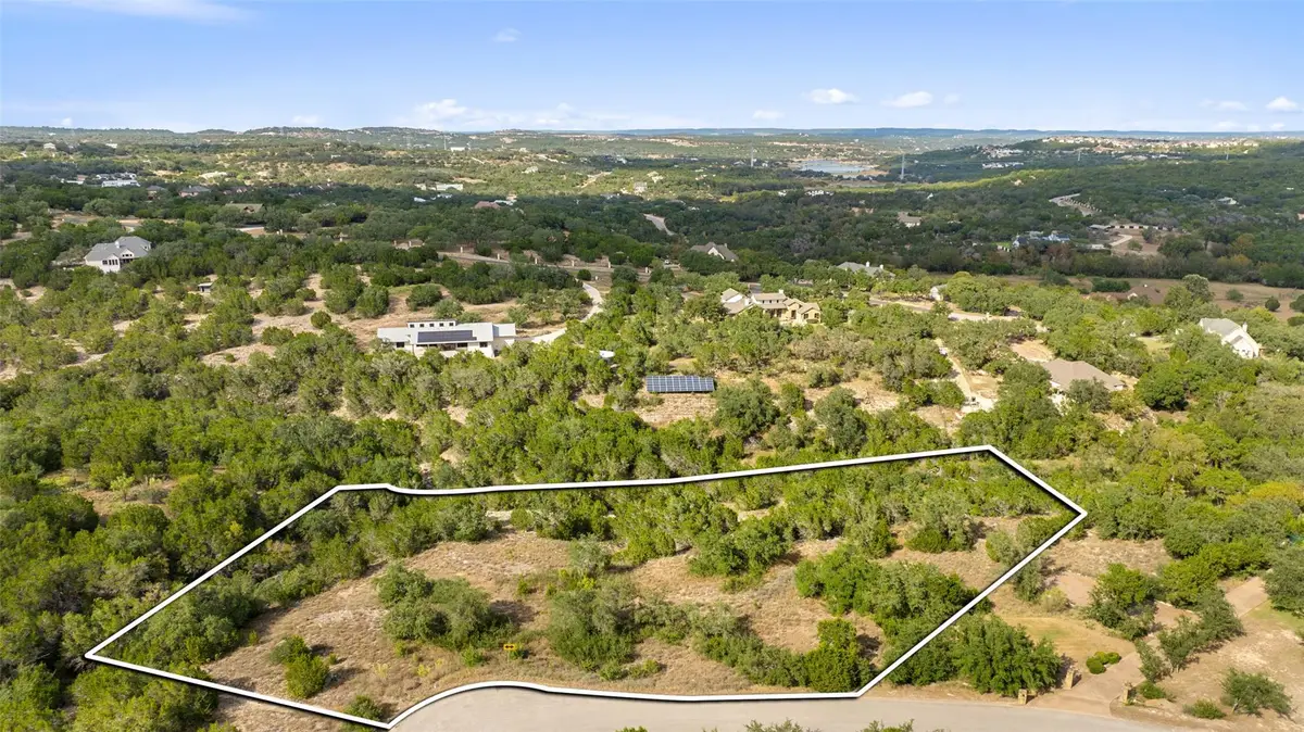 19718 Fig Bluff Ln, Spicewood, TX 78669 - Image #1