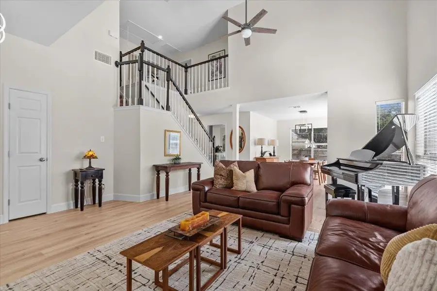 903 Meadow Creek Dr, Pflugerville, TX 78660 - #3