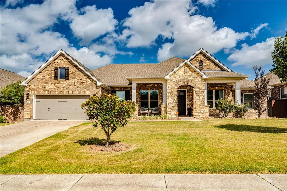 221 Clearwater Way, Kyle, TX 78640 - #1
