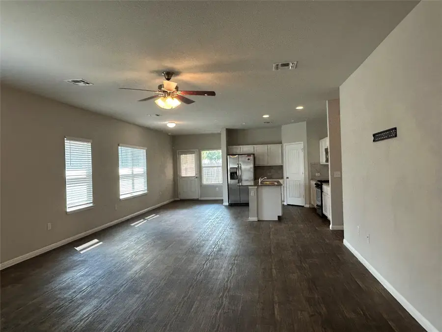 3501 Blazeby Dr, Austin, TX 78754 - #2