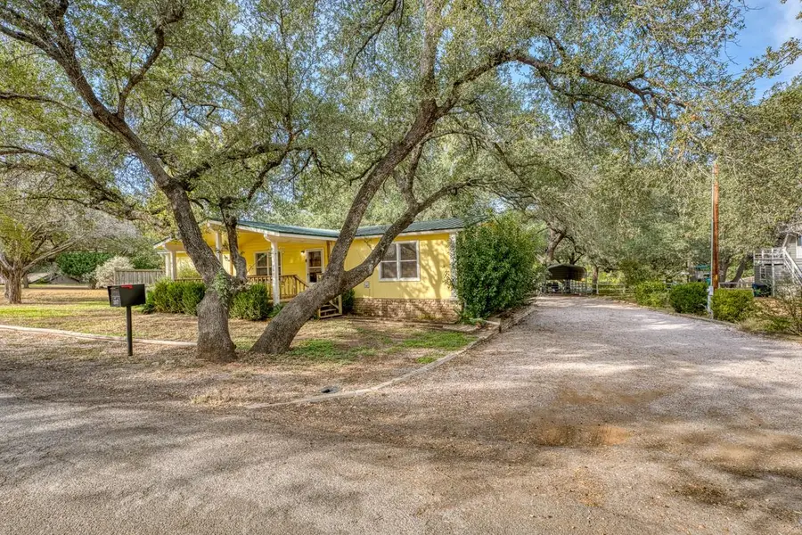 107 Red Bird, Kingsland, TX 78639 - Image #3