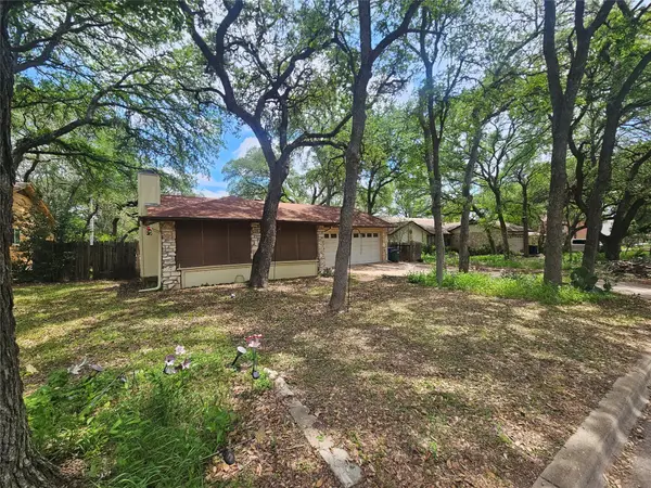 8909 Texas Sun Dr, Austin, TX 78748