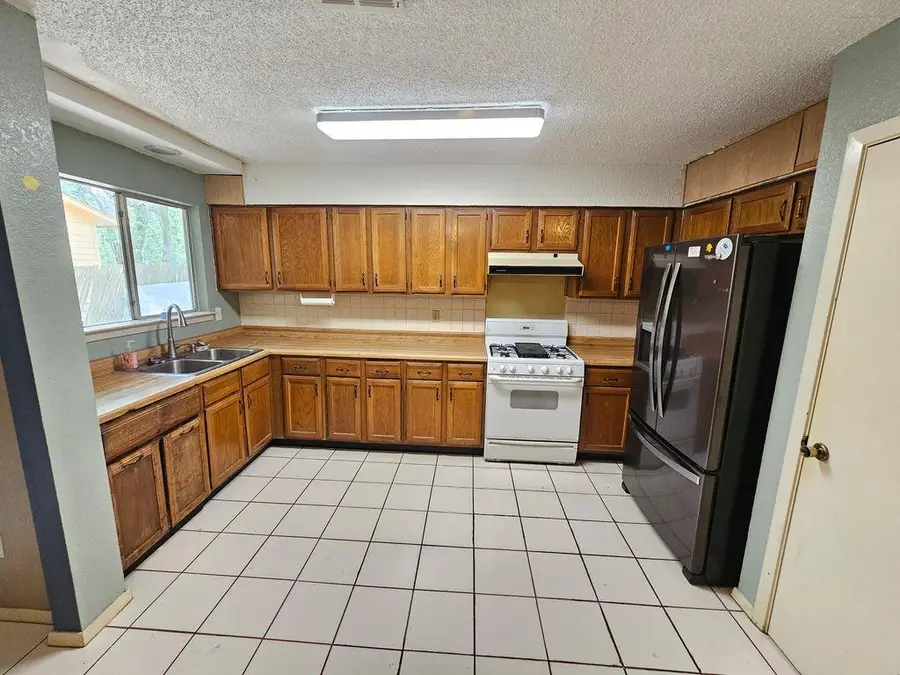 8909 Texas Sun Dr, Austin, TX 78748 - #3