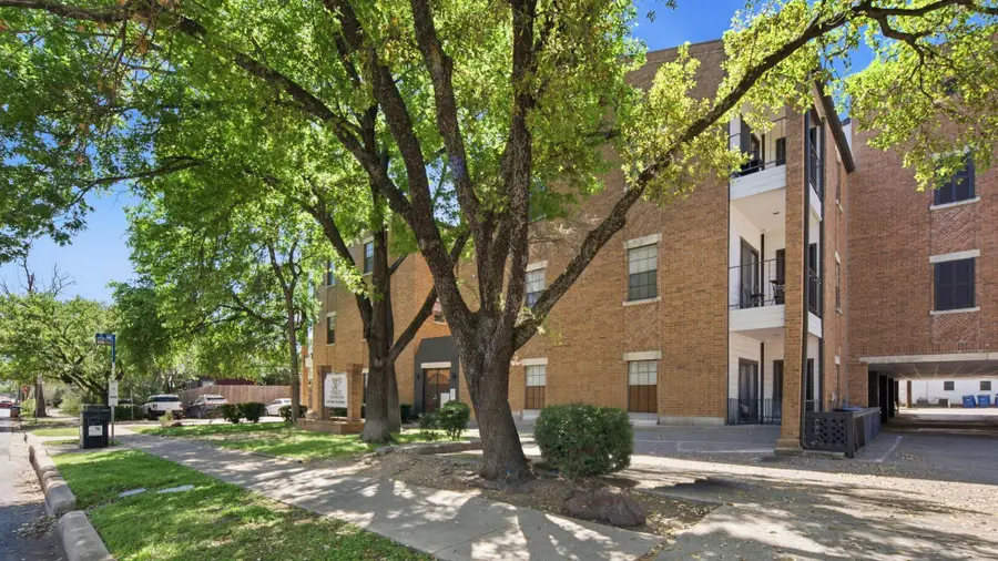 203 E 31st St #102, Austin, TX 78705 - #2