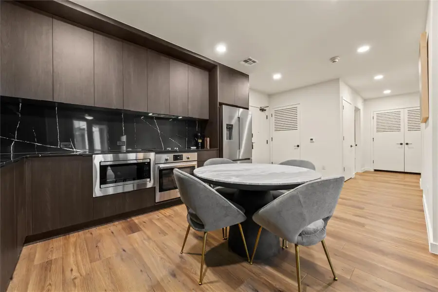 2323 S Lamar Blvd #206, Austin, TX 78704 - #2