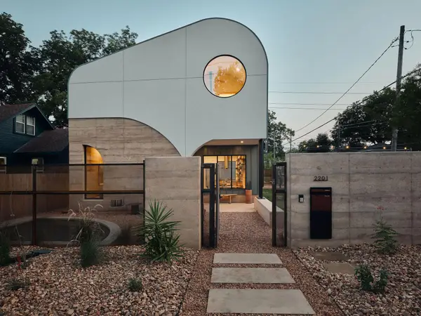 2201 Garden St, Austin, TX 78702