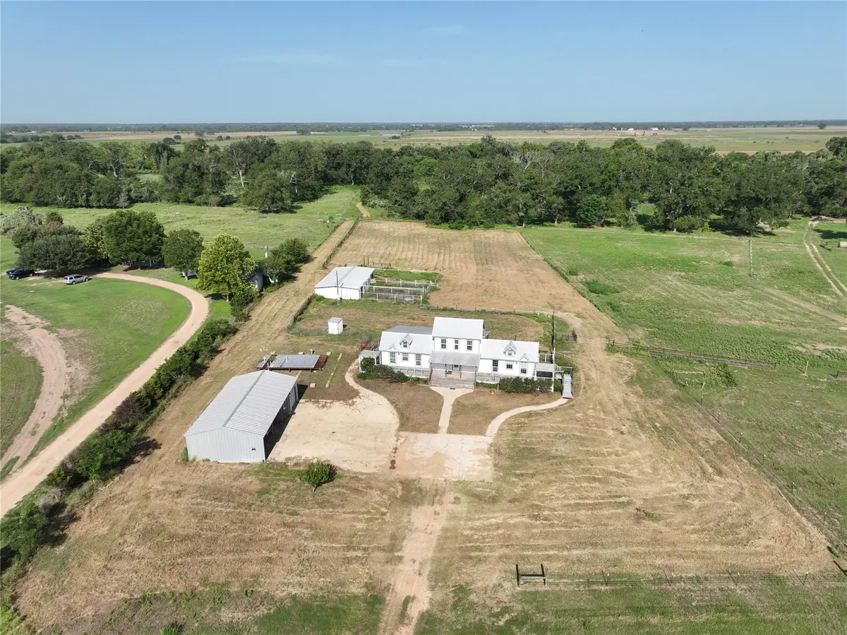 2980 Rabbs Prairie Rd, La Grange, TX 78945 - #1