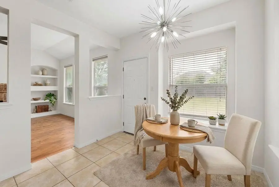 1105 Woodview Dr, Leander, TX 78641 - #3