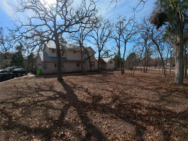 119 Briarwood Ln, Elgin, TX 78621