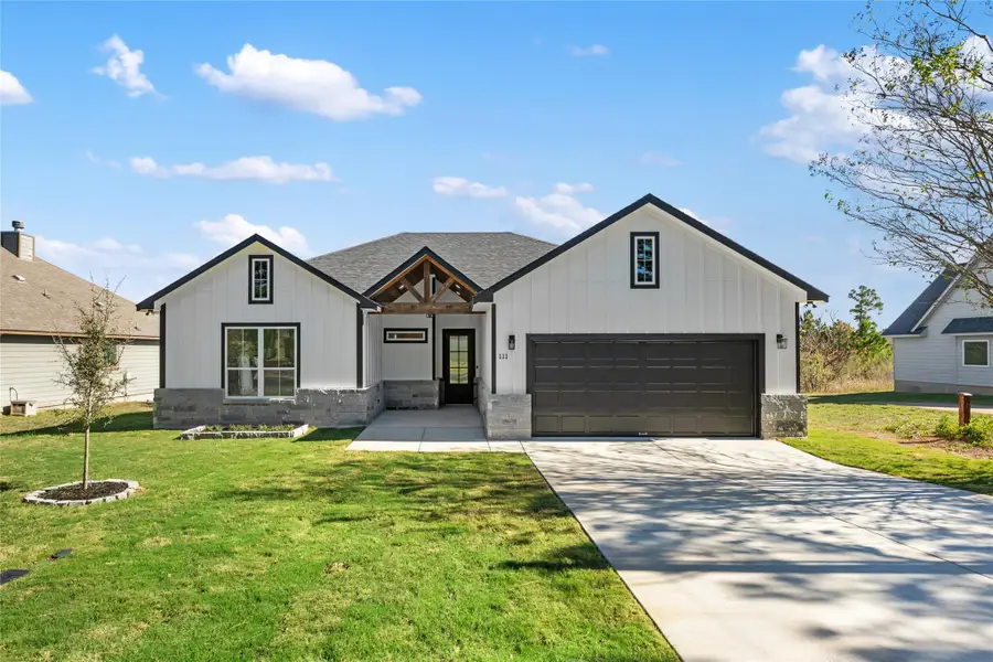 111 Kukui Ct, Bastrop, TX 78602 - Image #2