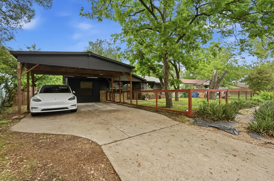 6207 Hickman Ave, Austin, TX 78723 - #2