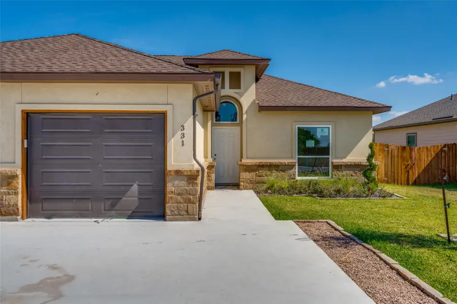 341 & 345 Navarro Way #25 A & B, Seguin, TX 78155 - #3