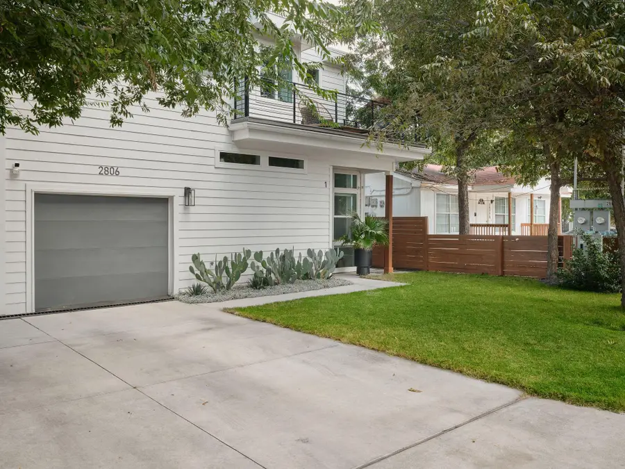2806 Lyons Rd #1, Austin, TX 78702 - Image #3