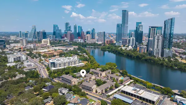 500 E Riverside Dr #119, Austin, TX 78704