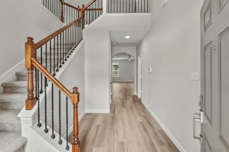 301 Serpentine Ln, Jarrell, TX 76537 - #3