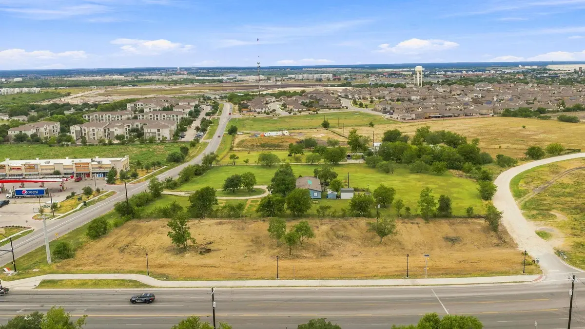 101 Sunflower Cir, Kyle, TX 78640 - #1