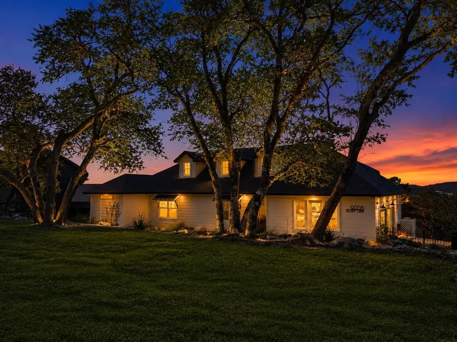 9008 Hobby Ln, Jonestown, TX 78645 - #3