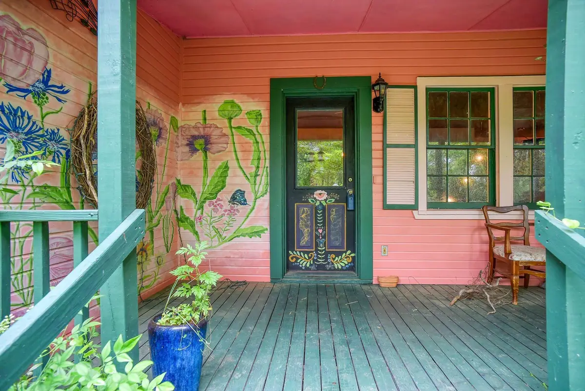 1905 Main St, Bastrop, TX 78602 - #1