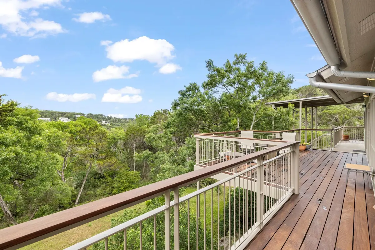 701 Yaupon Valley Rd, West Lake Hills, TX 78746 - #1