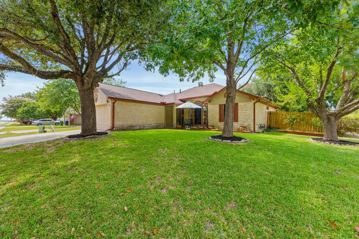 500 Morning Dove Dr, Hutto, TX 78634 - #1