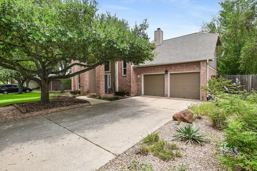 6456 Ruxton Ln, Austin, TX 78749 - #2