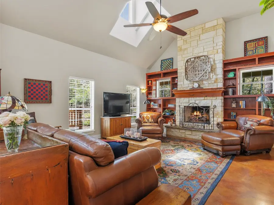 321 Red Rock Ranch Rd, Red Rock, TX 78662 - #2