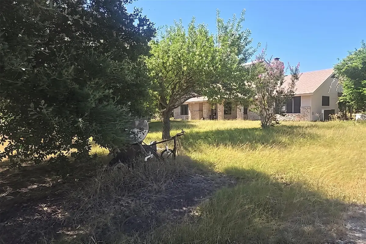 1650 County Road 421, Taylor, TX 76574 - #1