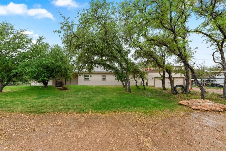 220 Creedmore Dr, Liberty Hill, TX 78642 - #2