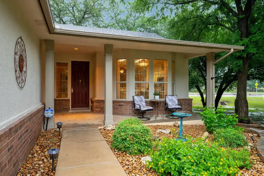 106 Elderberry St, Georgetown, TX 78633 - #2