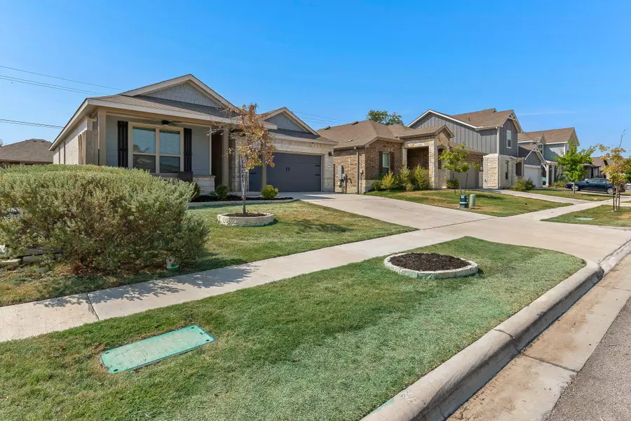 1705 T H Johnson Dr, Taylor, TX 76574 - #3