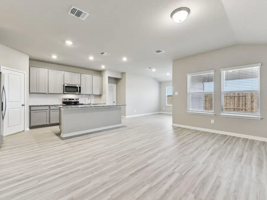 149 Sleep Holw, Jarrell, TX 76537 - #2