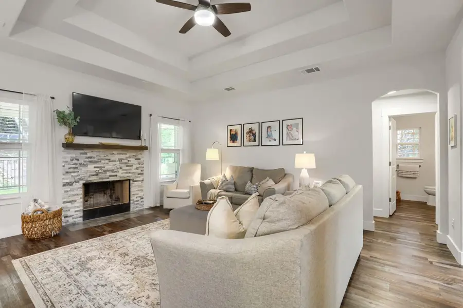 6101 Cimmaron Trl, Lago Vista, TX 78645 - #3