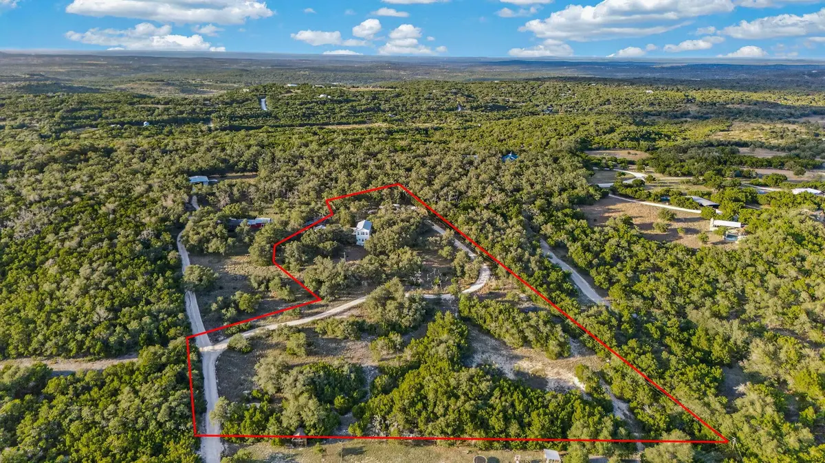 558 Cottontail Trl, Dripping Springs, TX 78620 - #1