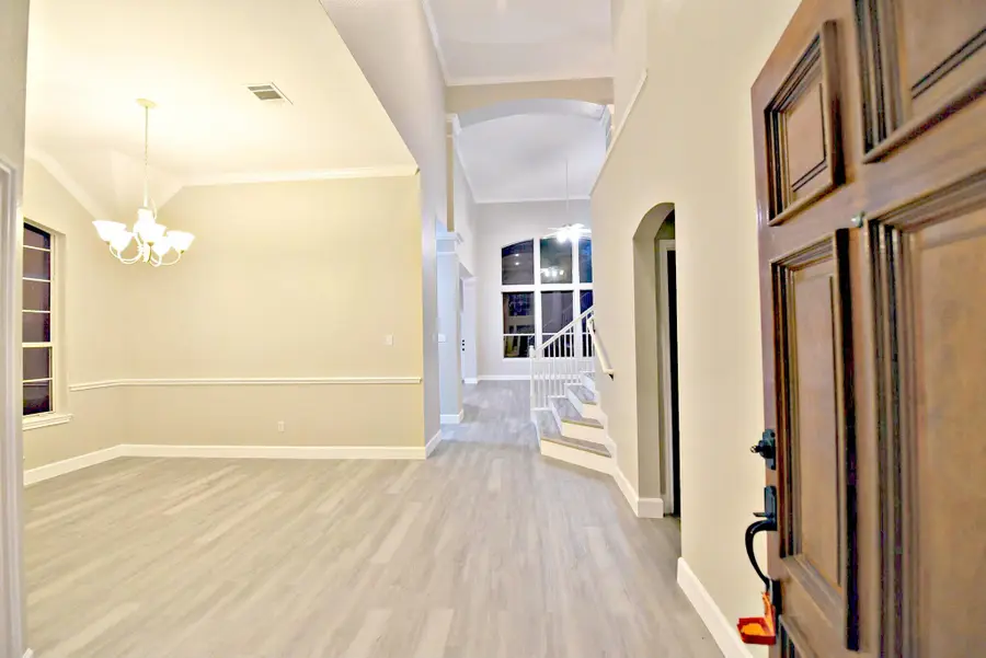 1933 Chasewood Dr, Austin, TX 78727 - Image #3