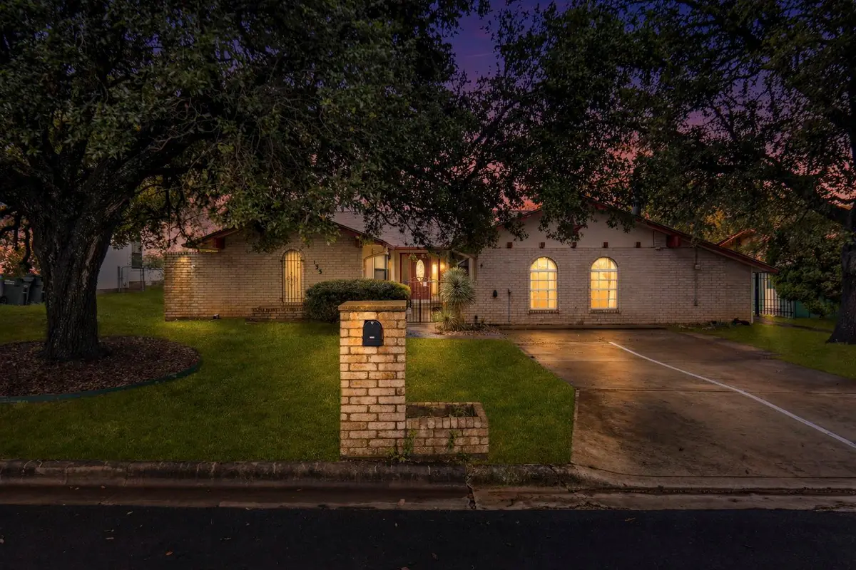 133 Chaparral St, San Marcos, TX 78666 - #1