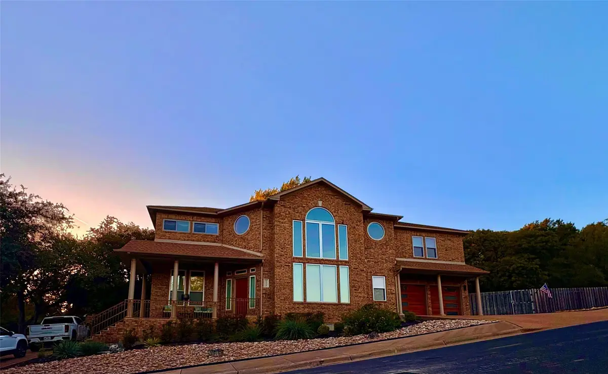 6000 Ironwood Cv, Austin, TX 78759 - Image #1