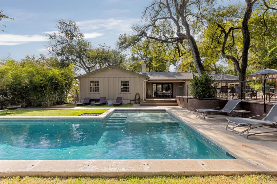 2700 Rockingham Dr, Austin, TX 78704 - Image #2