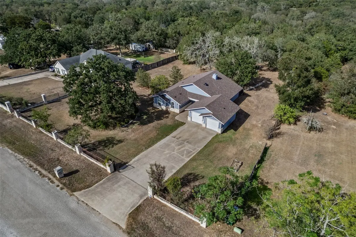 197 Wright Dr, Cedar Creek, TX 78612 - #1