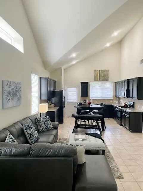 13700 Sage Grouse Dr #701, Austin, TX 78729