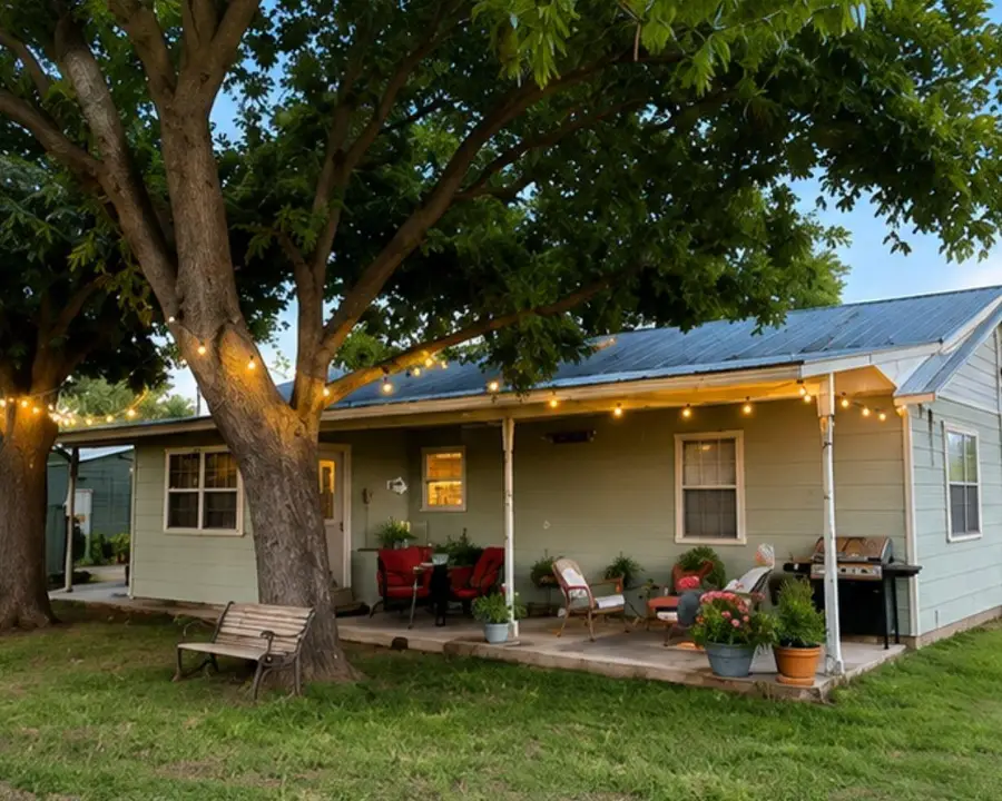 1132 Thiele Ln, Fredericksburg, TX 78624 - #2